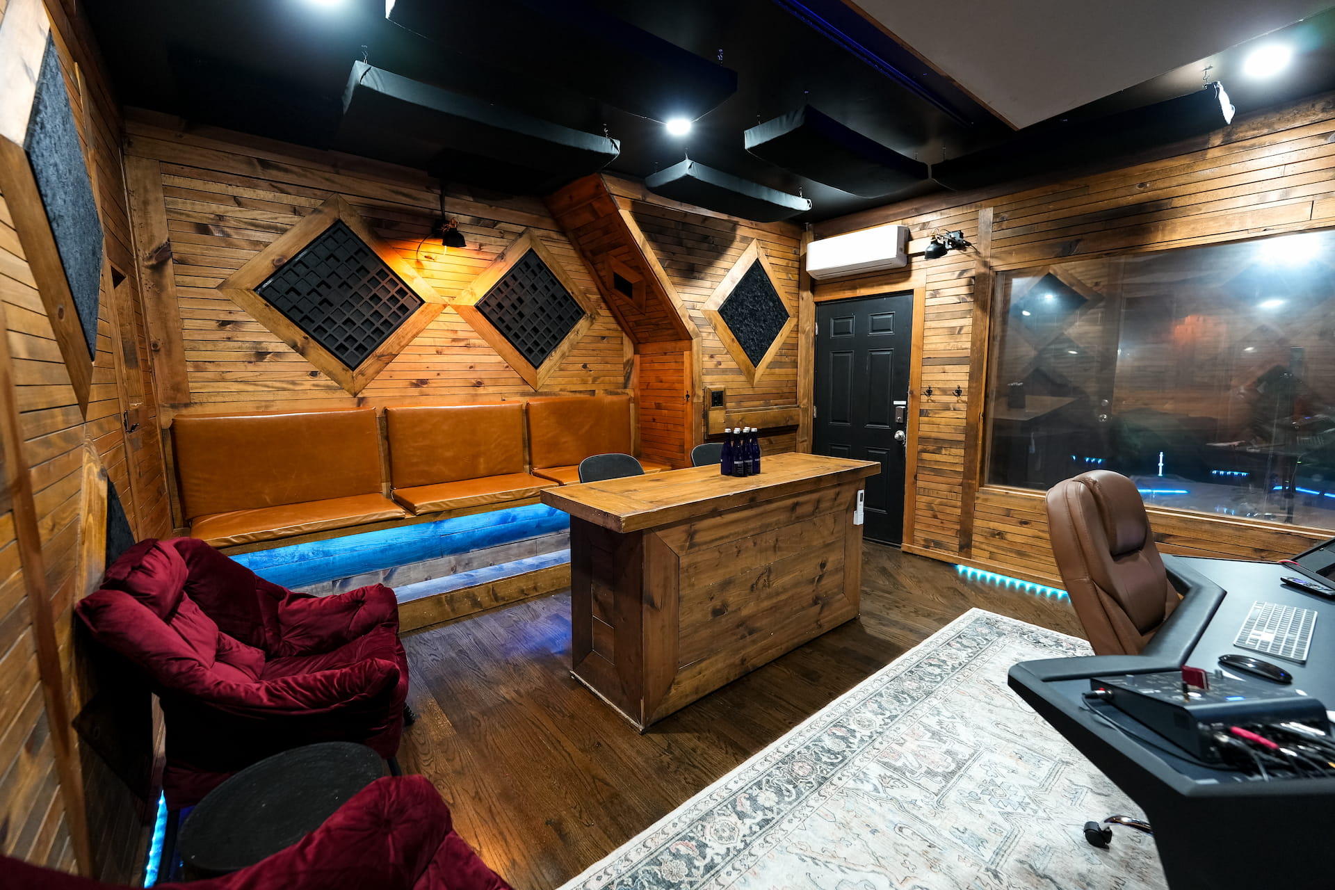 A Room Recording Suite